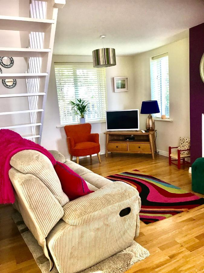 Red Deer Cosy Apartment In Letterfrack Connemara Экстерьер фото